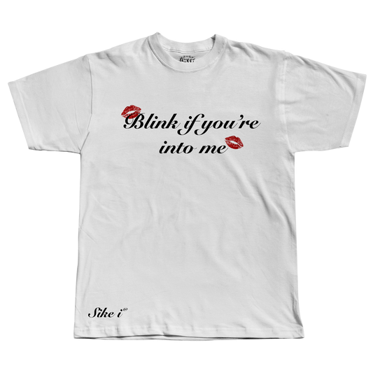 LOVE AT BLINK OVERSIZED T-SHIRT