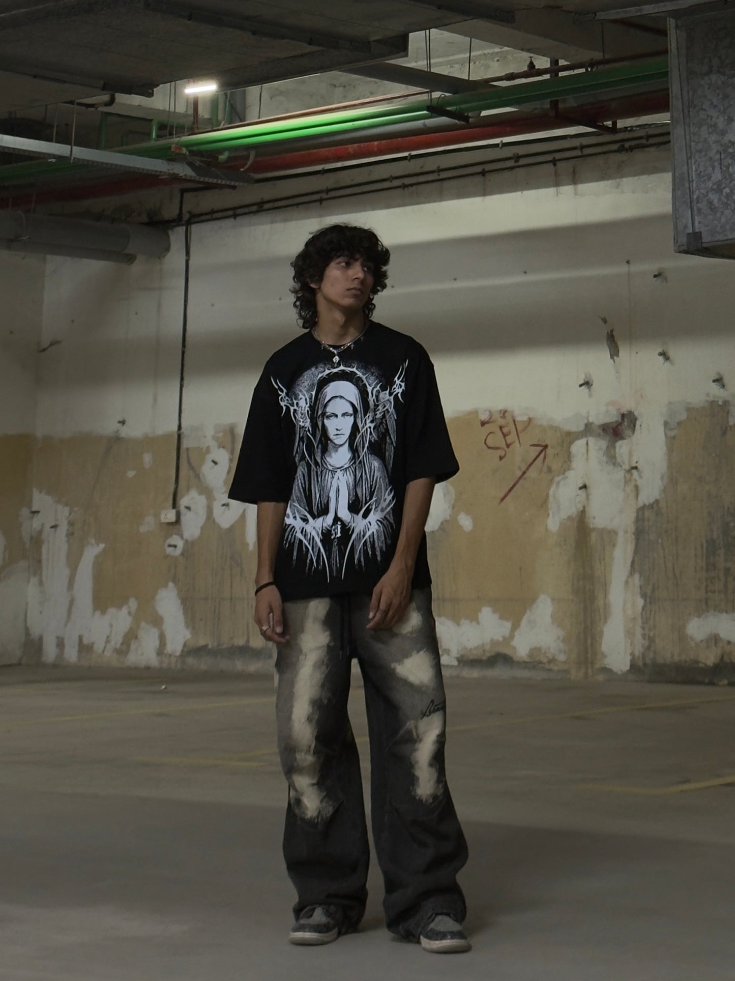 CASTER OVERSIZED T-SHIRT